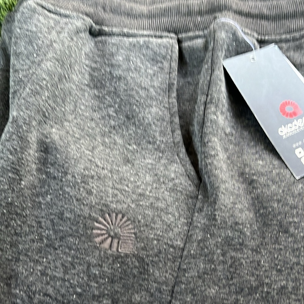 akademiks® sweatpants - Picture 2 of 8